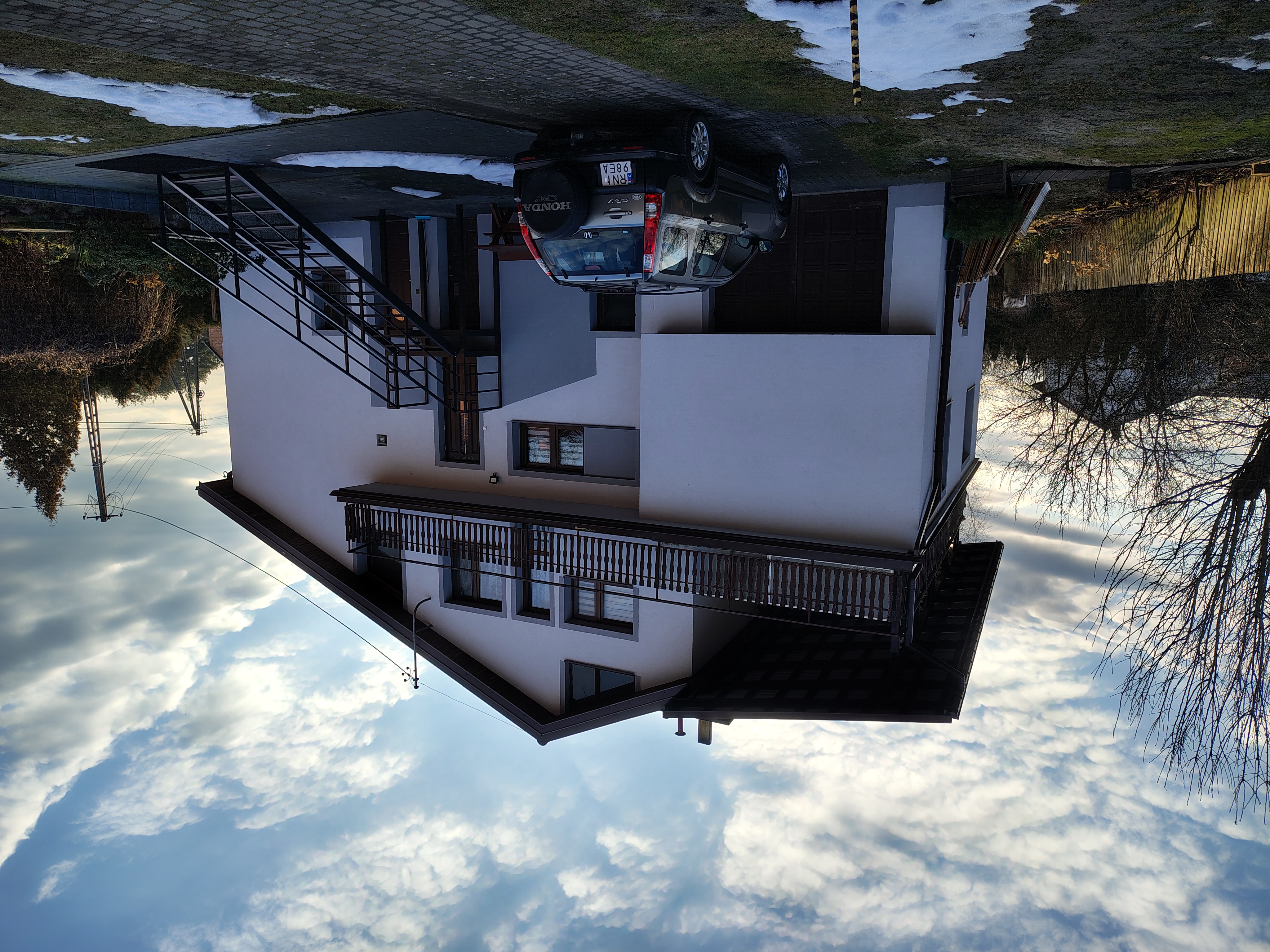 Dom jednorodzinny duże przeszklenia - widok 7