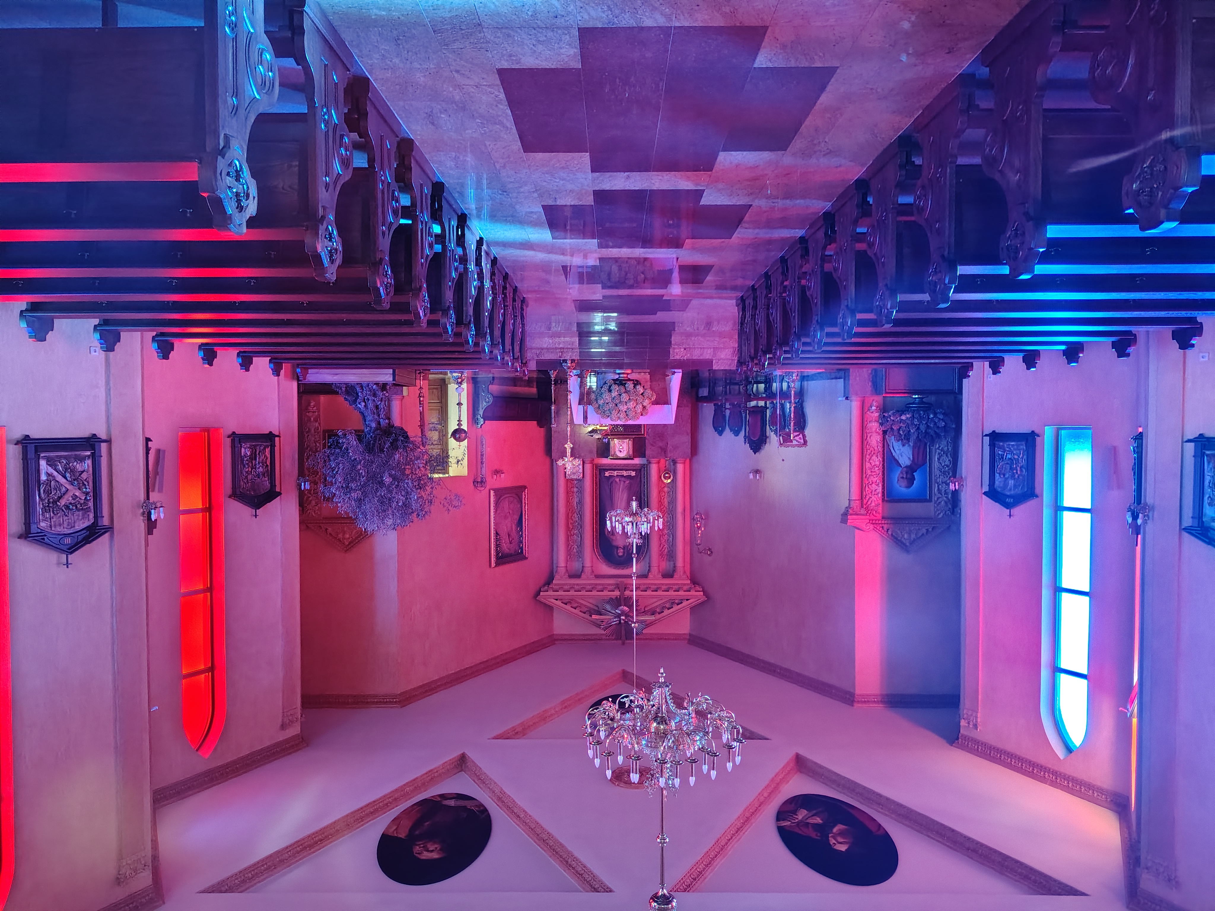 Kościół Miłosierdzia Bożego Harasiuki - wnętrze 6